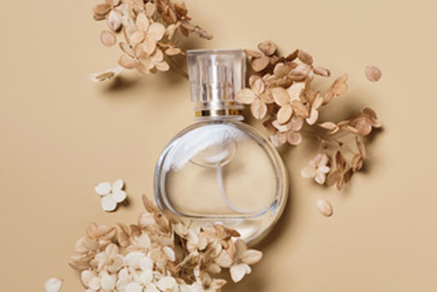 Consejos para Elegir el Frasco Perfecto para tu Perfume: Rosca vs. Sellado