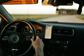 Cómo usar los difusores de perfume para coche y hogar