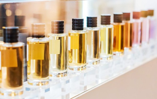 Gründe, die meistverkauften Parfums zu Weihnachten zu verschenken
